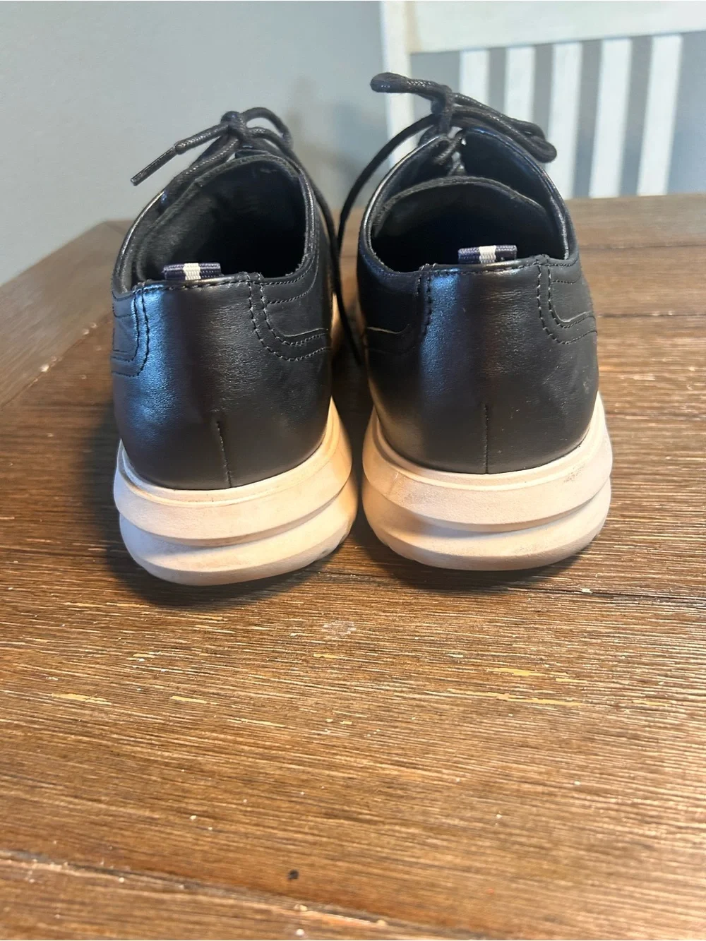 N/A black leather